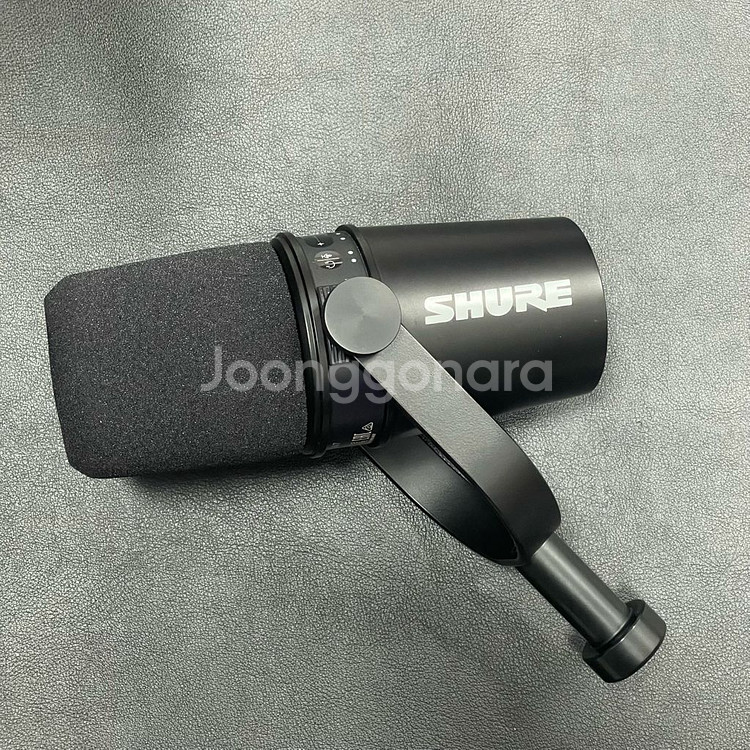 Shure(슈어) MV7 팟케스트 다이나믹 마이크 풀박스--3
