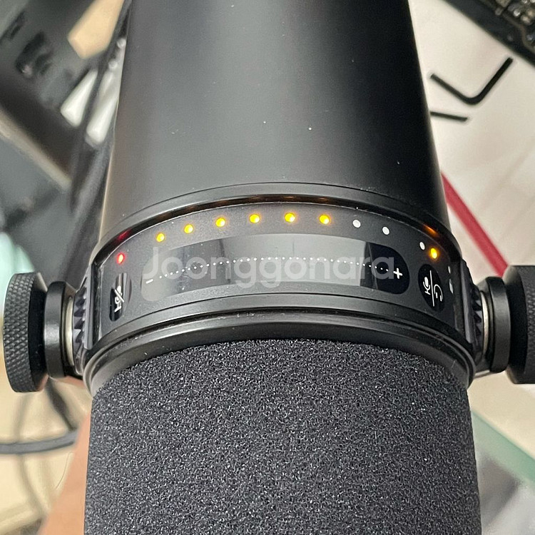 Shure(슈어) MV7 팟케스트 다이나믹 마이크 풀박스--7