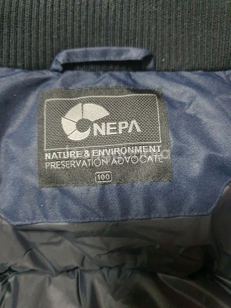 네파 머큐리 덕다운 숏패딩 자켓 L사이즈 팔아요--6