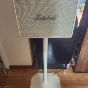 마샬 워번3 크림색+ 스탠드 (Marshall Woburn 3)