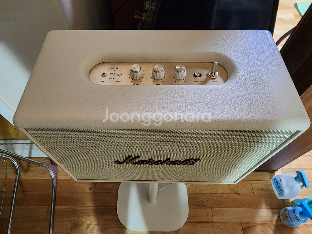 마샬 워번3 크림색+ 스탠드 (Marshall Woburn 3)--2