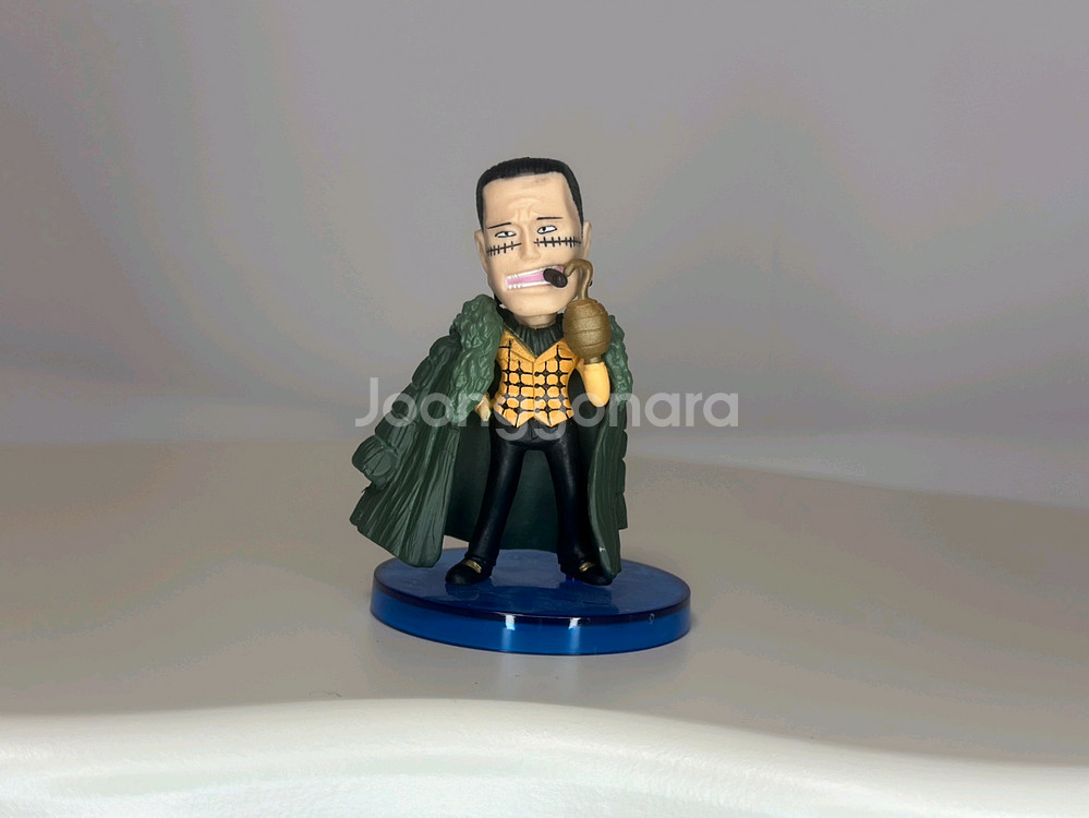 캐릭터 피규어--0