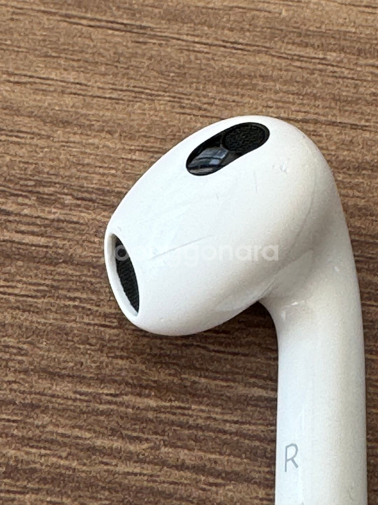 에어팟 3세대 오른쪽 유닛--1