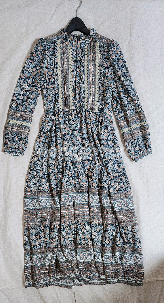 써스데이아일랜드 플로럴 패턴 롱 원피스 S--0