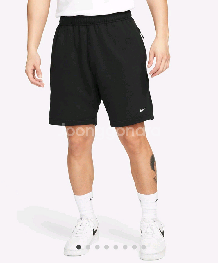 나이키 솔로스우시 쇼츠 S 새제품--0