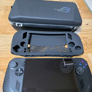 ASUS ROG Ally X 흑갈리 2테라 팝니다