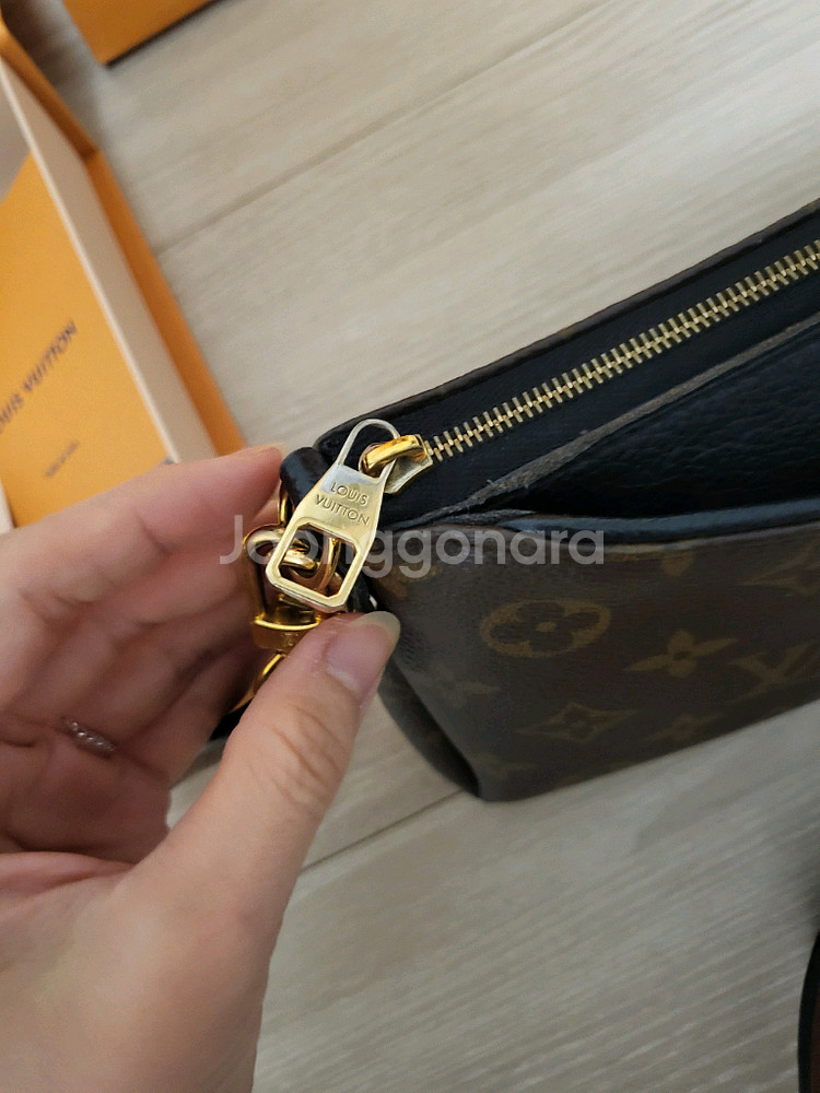 루이비통 팔라스 크로스백--6