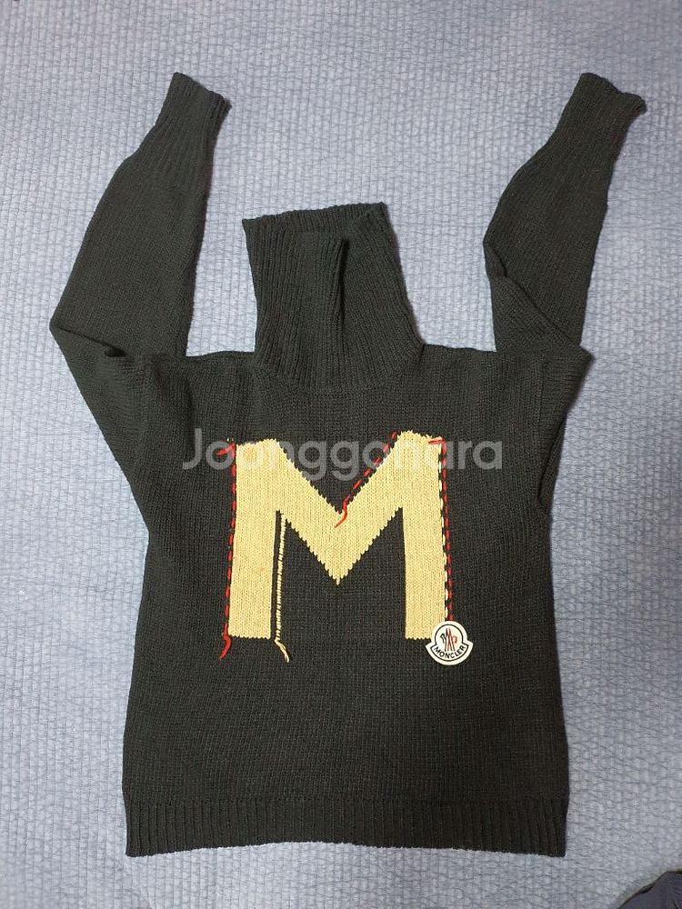 몽클레어 목폴라 1번착용 XL사이즈 남녀공용 팔아요--0