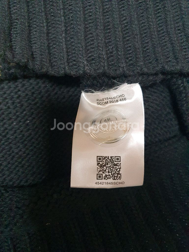 몽클레어 목폴라 1번착용 XL사이즈 남녀공용 팔아요--4