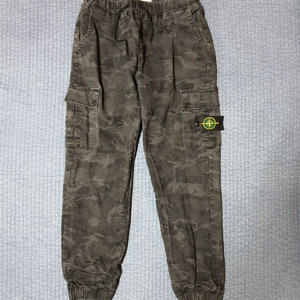 스톤아일랜드 와펜카모 밀리터리 카고조거팬츠 m사이즈 팔아요