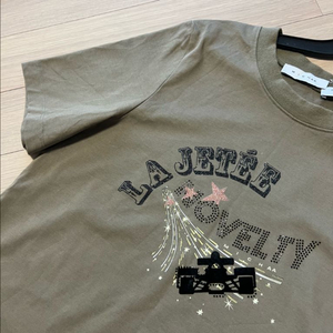 23년 미샤 MICHAA 비즈 글리터 프린팅 반팔티 티셔츠 카키 반짝이 펄