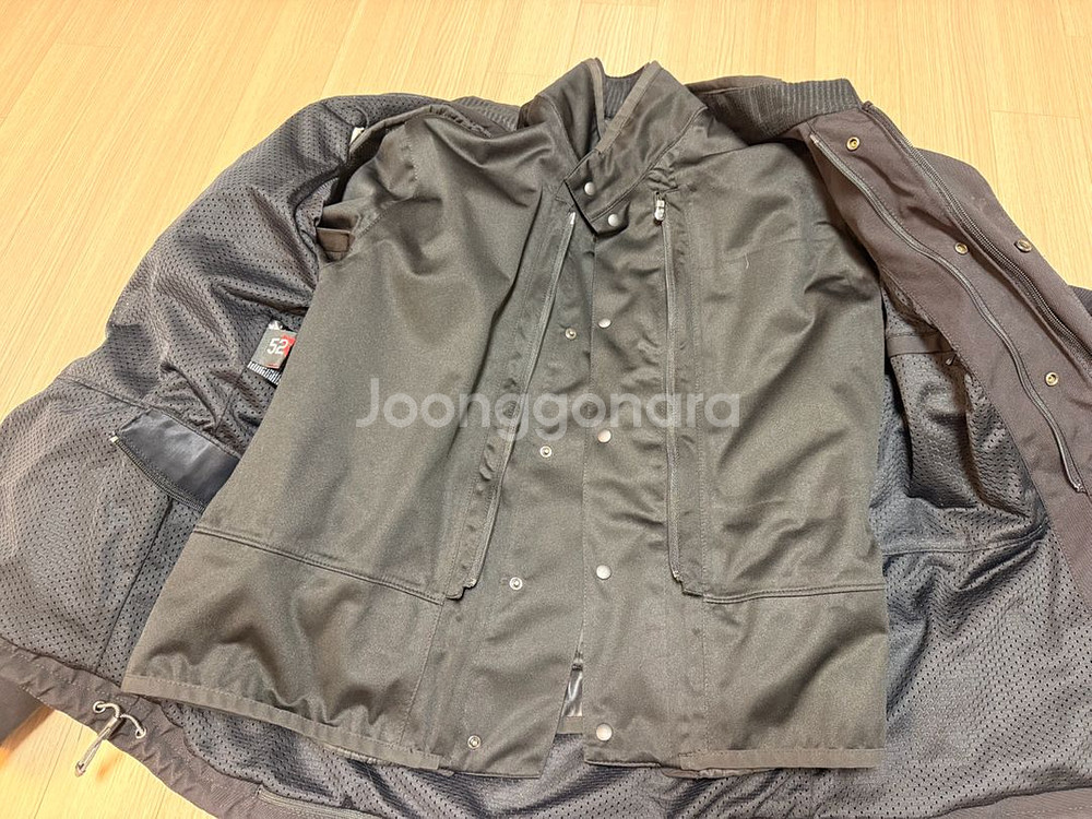 오토바이 겨울자켓 다이네즈 52사이즈--1