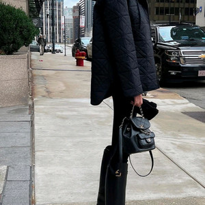 오뮤 후드 퀼팅 패딩 블랙 S