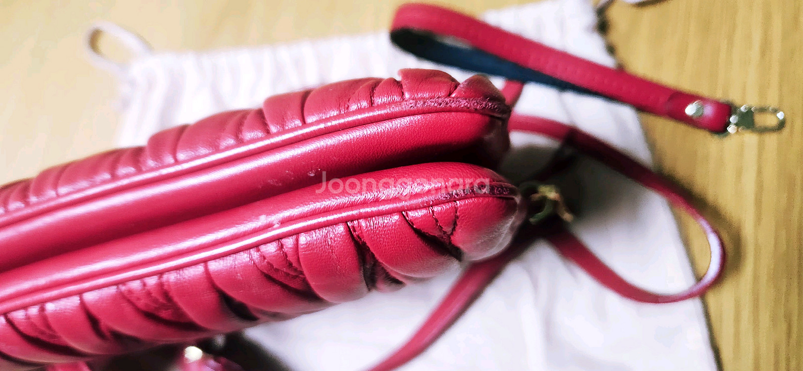 미우미우 마테라쎄 클러치백--3