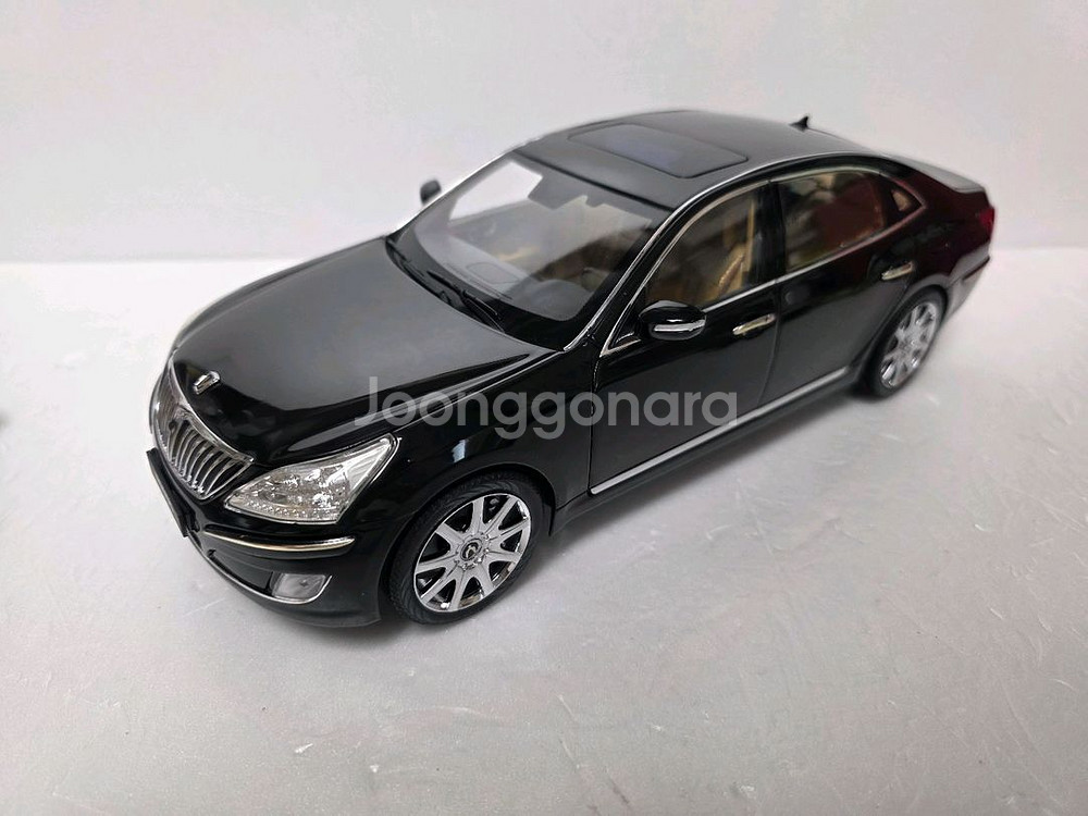 1:18 스케일 미니크래프트에쿠스 다이캐스트 모형자동차--0