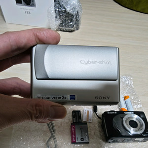 소니 사이버샷 dsc-t1 민트급 외