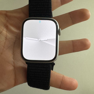 애플워치 8세대 45mm입니다