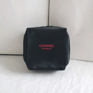 샤넬 미니파우치 레드로고