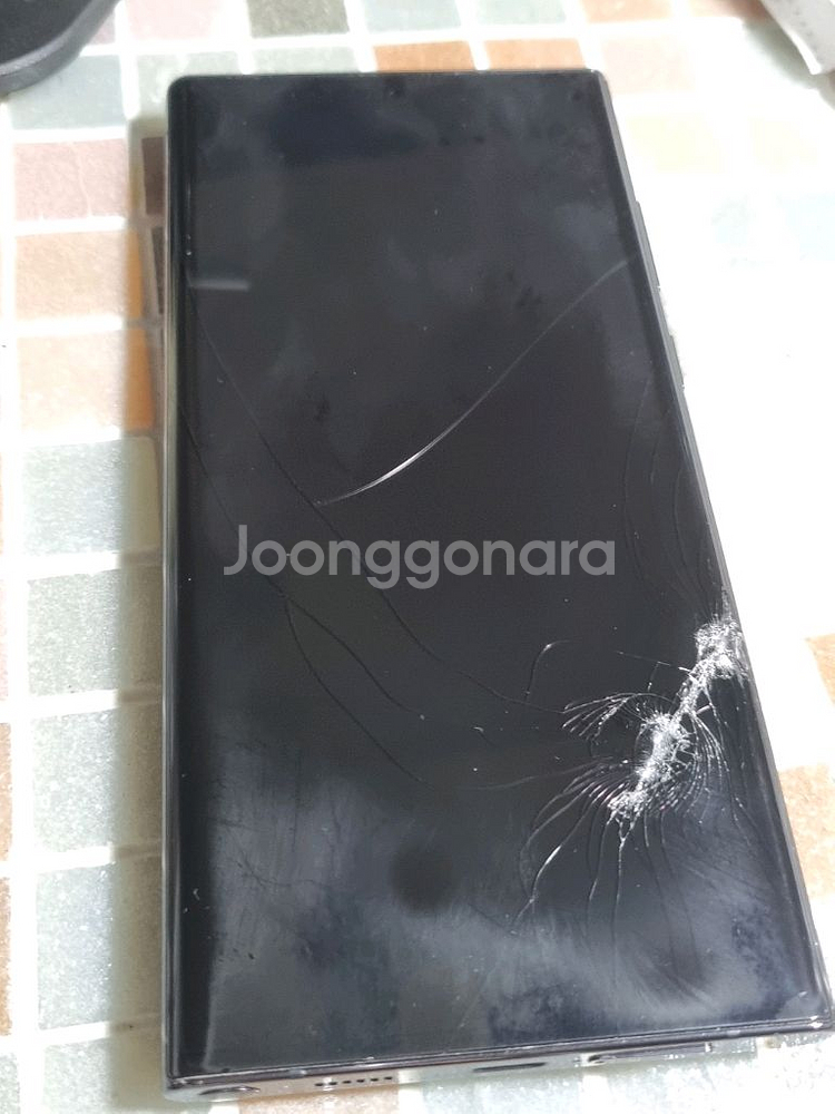 갤럭시 S22 울트라 256GB 메인보드 고장폰--9
