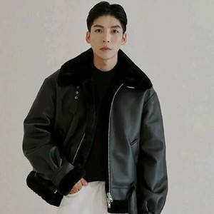 론트 깡스타일리스트 무스탕