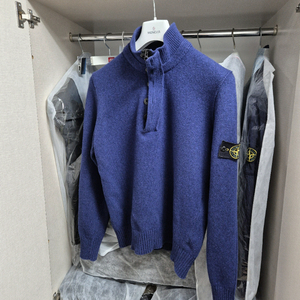 정품 스톤아일랜드 반집업니트 100-L 네이비