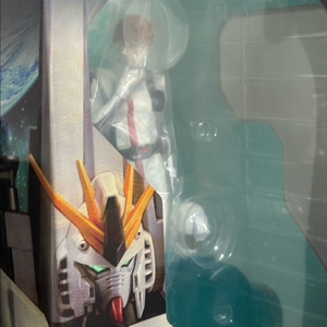 기동전사건담 GGG 아무로레이 피규어