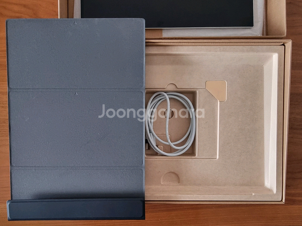 LG 그램 +View 포터블 모니터 (16MR70)--2