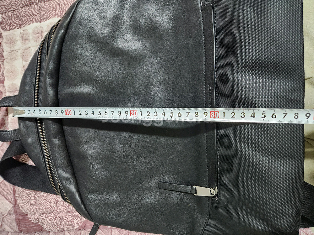 가죽 가방 만다리나덕 백팩--5