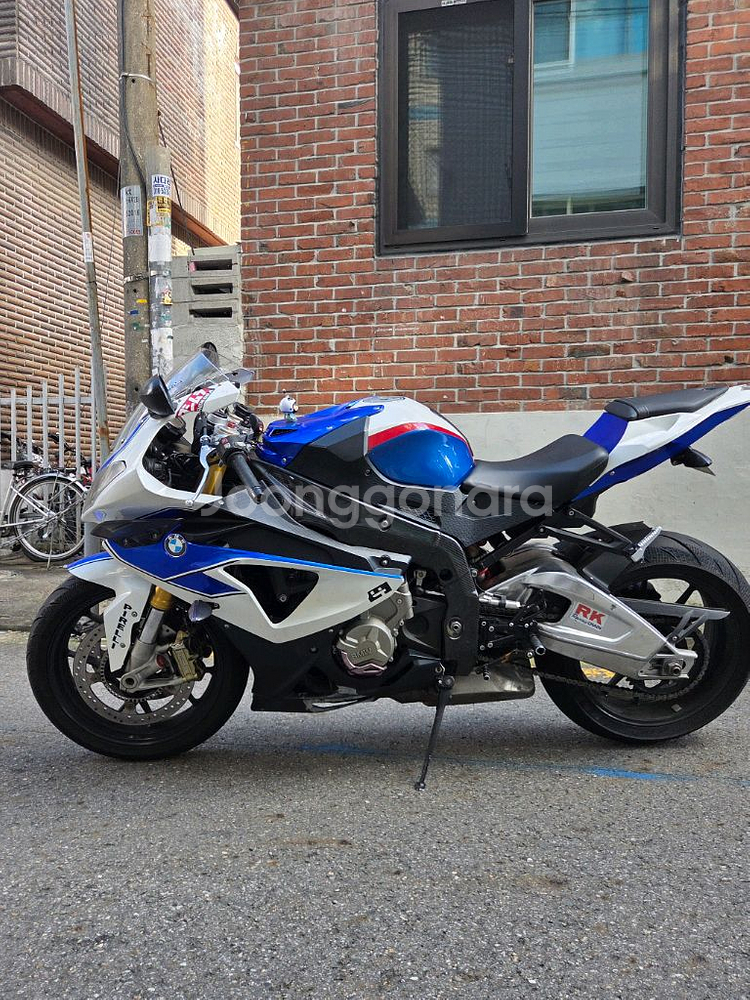 상태 좋은 S1000RR 판매합니다--1