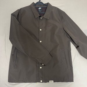 나이키 카카오 다크브라운 모카 코치 트러커 자켓