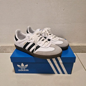 아디다스 삼바 235사이즈