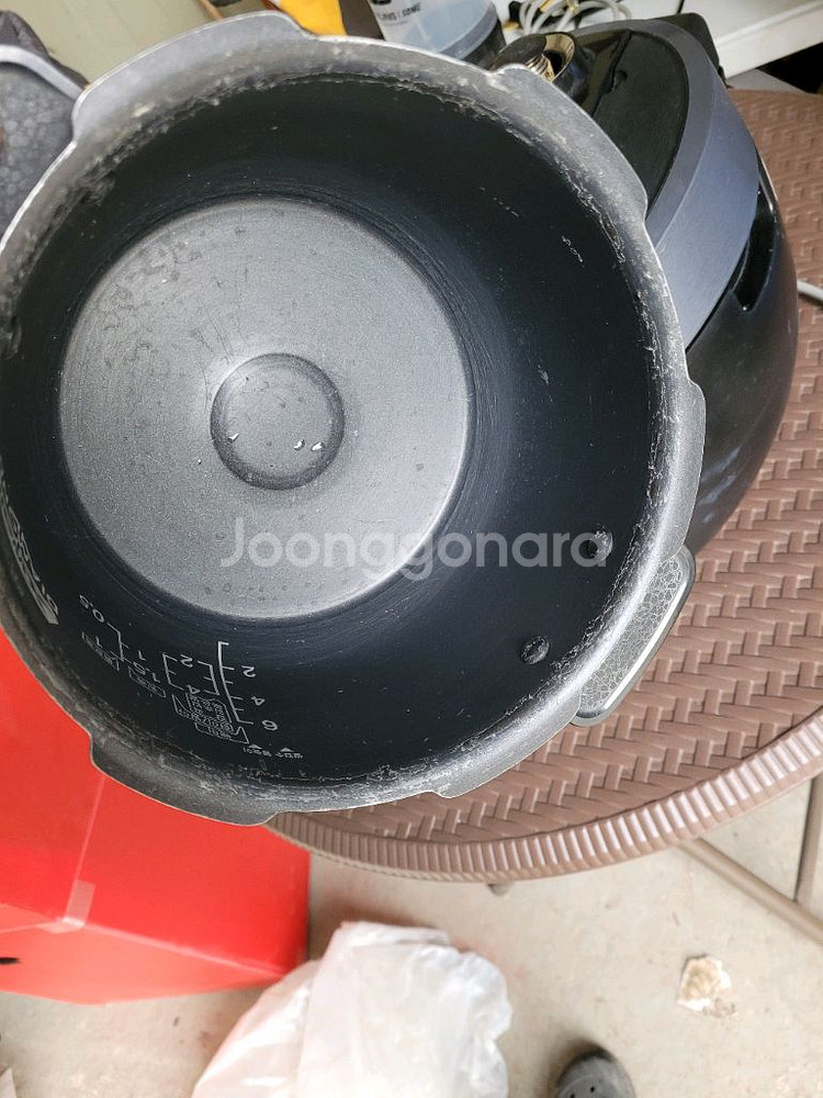 쿠쿠 압력밥솥 6인용 전기밥솥 CRP-RT067FC--2