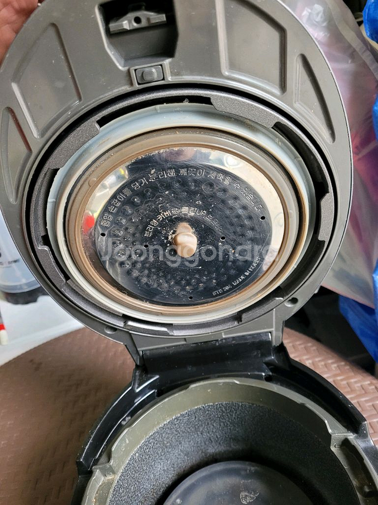 쿠쿠 압력밥솥 6인용 전기밥솥 CRP-RT067FC--4