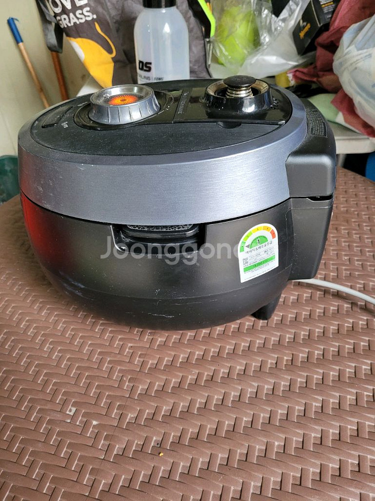 쿠쿠 압력밥솥 6인용 전기밥솥 CRP-RT067FC--5