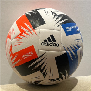 아디다스 츠바사 축구공 5호 미사용 새상품 매치볼 레플