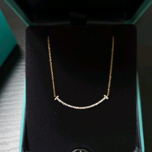 티파니앤코 T스마일 풀파베 다이아몬드 목걸이 로즈골드 스몰