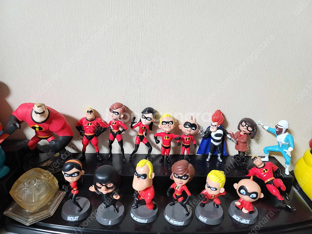 디즈니18 인크레더블 피규어 판매합니다--1