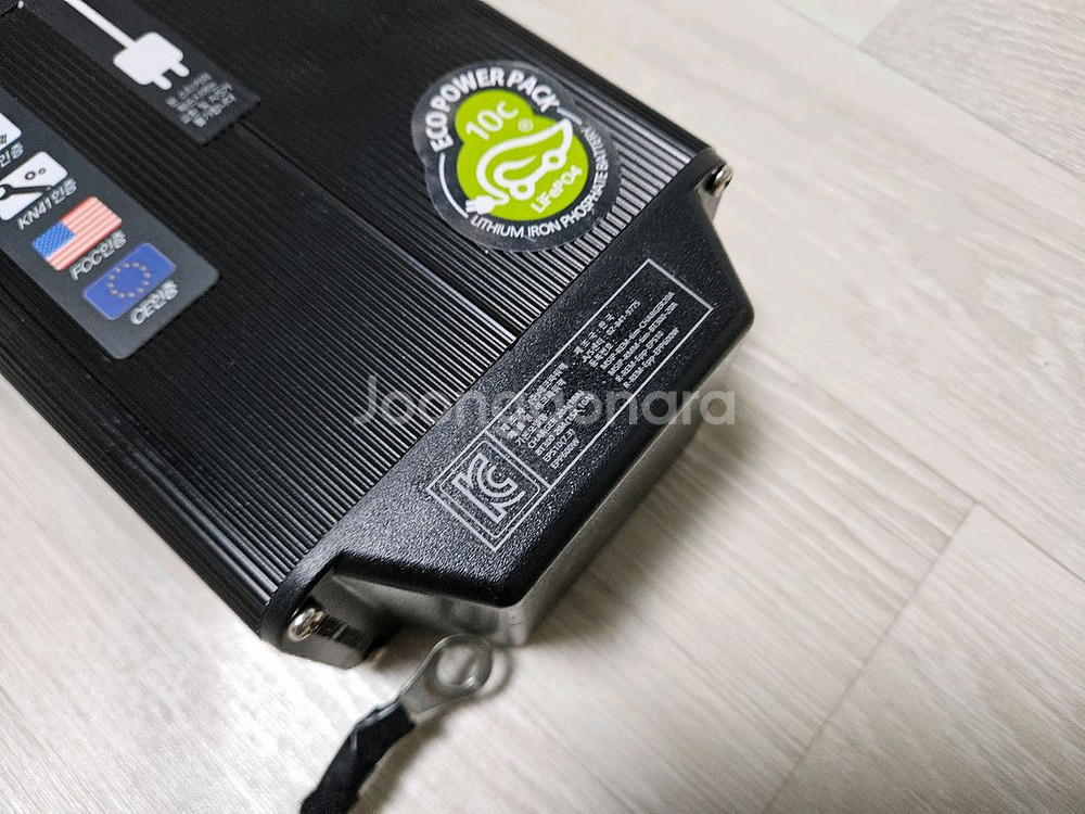 에코 파워팩 10C 차량 보조배터리--1