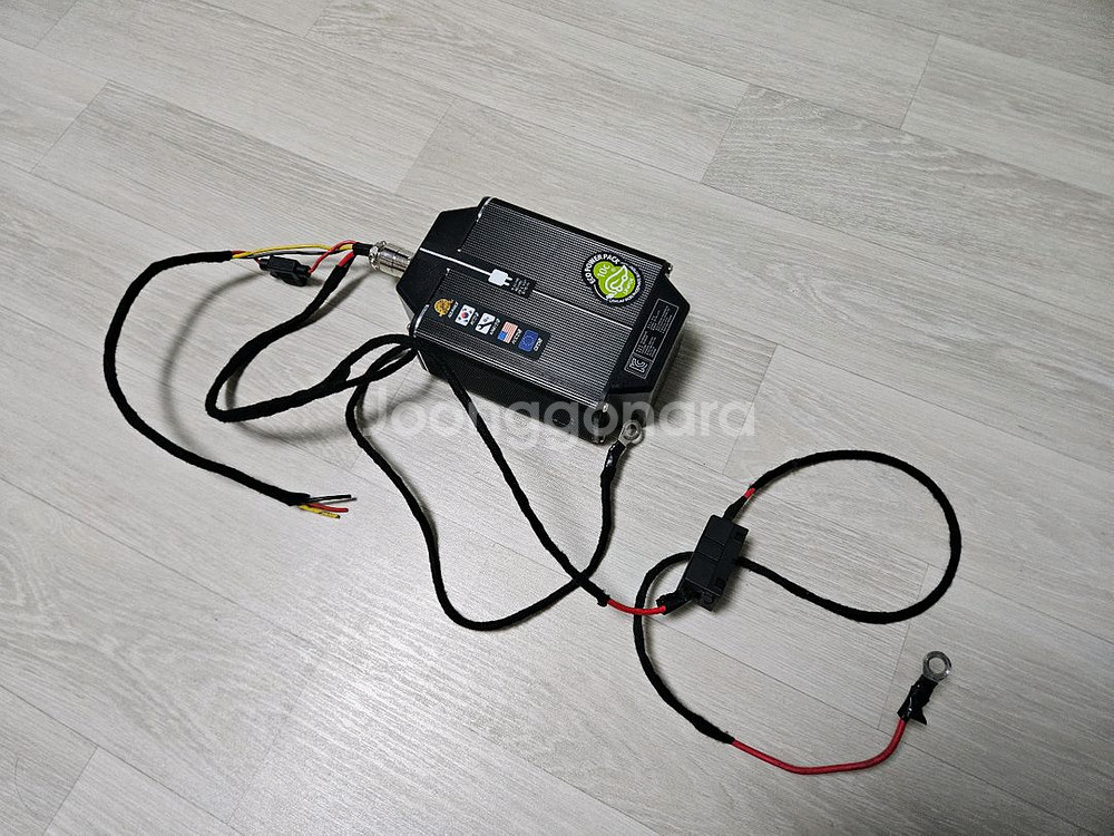 에코 파워팩 10C 차량 보조배터리--0