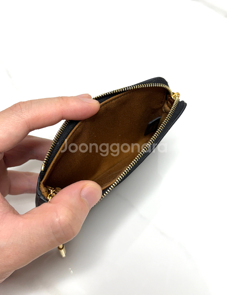 (정품/A+)셀린느 트리옹프 카드 지퍼 파우치 지갑--7