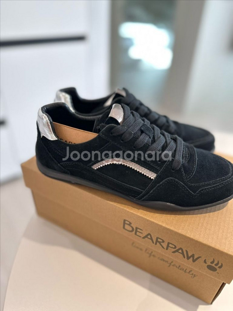 베어파우 여자 운동화 오리에 신상 블랙 스니커즈 245 급처--0