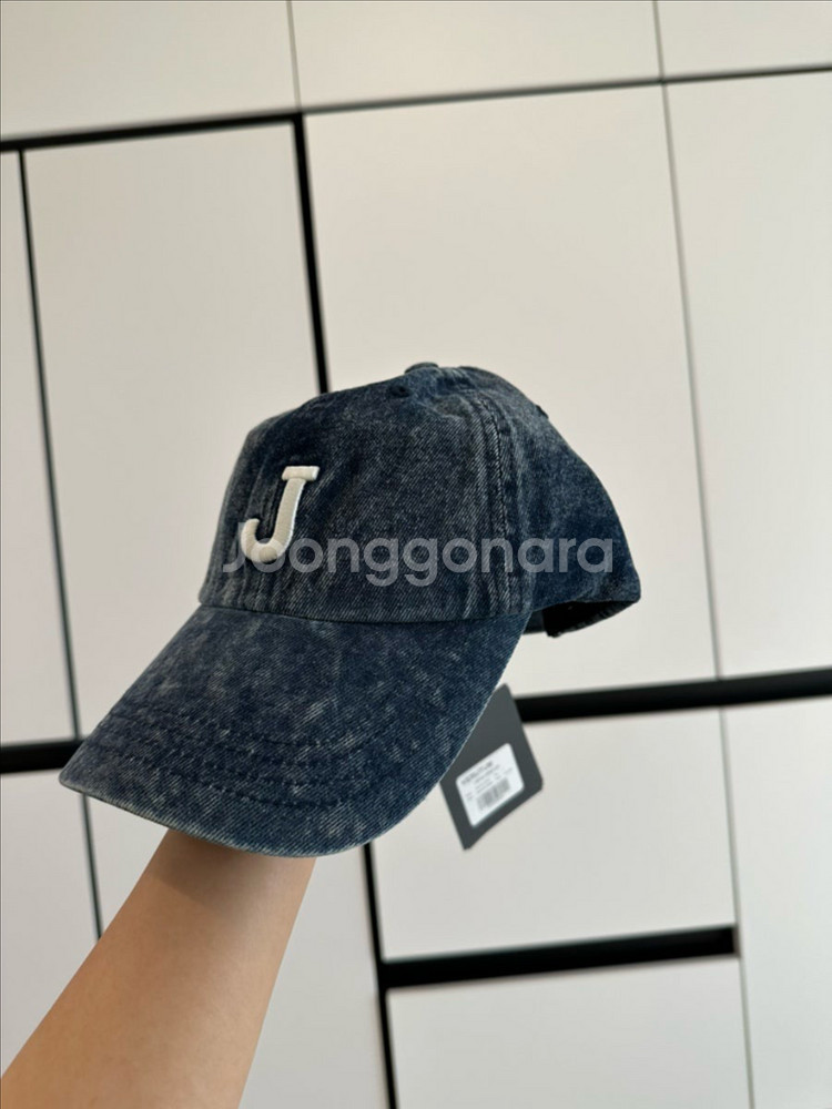 베루툼 정품 모자 새제품 급처 J 로고 데님 볼캡--1