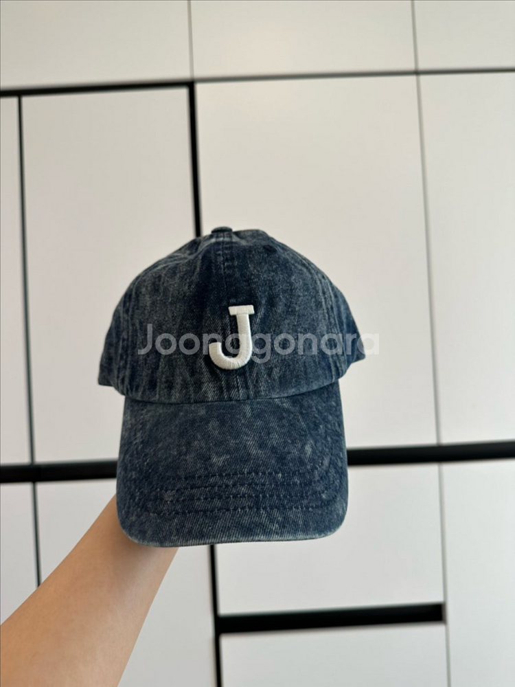 베루툼 정품 모자 새제품 급처 J 로고 데님 볼캡--0