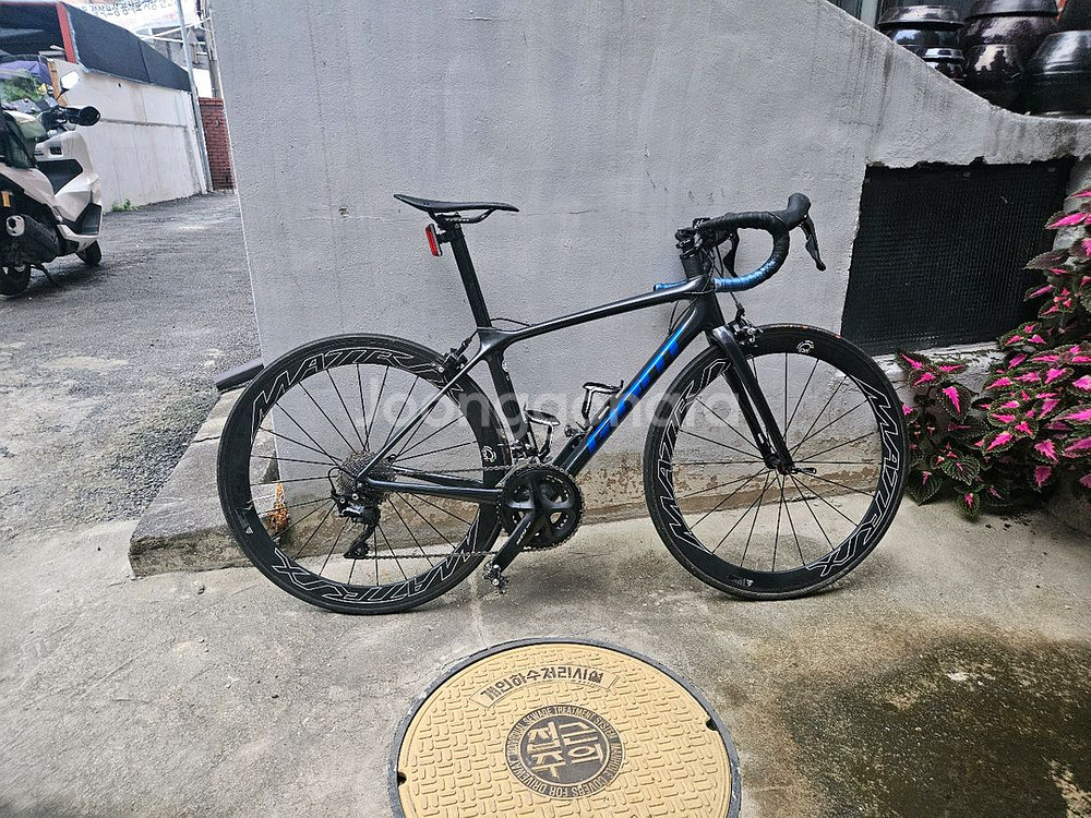 22년 자이언트 tcr 어드밴스2kom--7