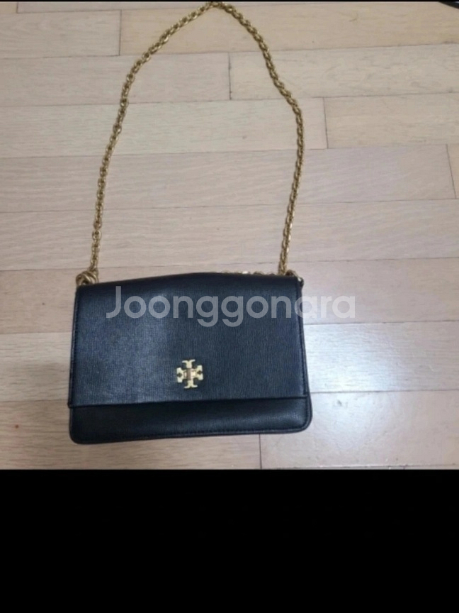 정품 토리버치 골드체인 블랙 가죽 숄더앤 크로스백--1
