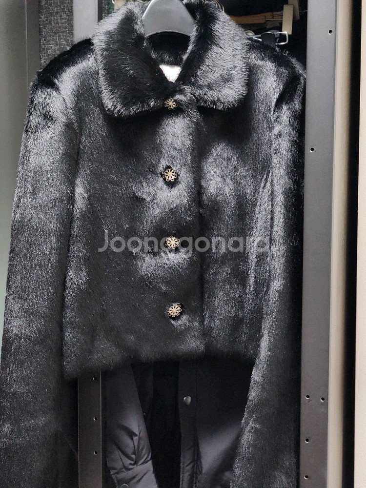 오뮤 퍼 자켓/시에 오르 유메르 그레이룸 한섬 어라운드율 타임 마인--5