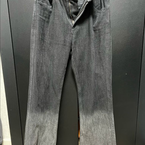 솔리드옴므 그레이 그라데이션 투톤 부츠컷 데님