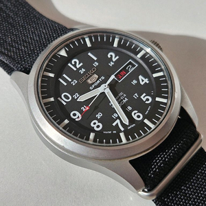 세이코5 스포츠 오토매틱 블랙