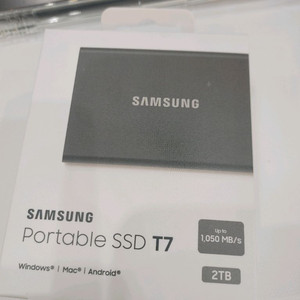 삼성 포터블 SSD T7 2TB