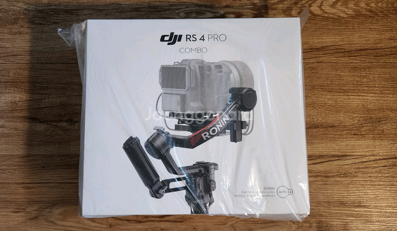 미개봉 급처) DJI RS4 PRO COMBO (RS 4 프로 콤보)--0